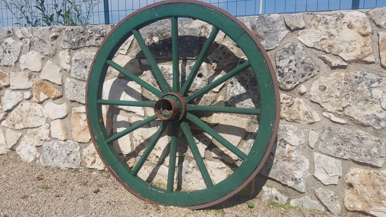 נוצ'י B&B La Grave מראה חיצוני תמונה